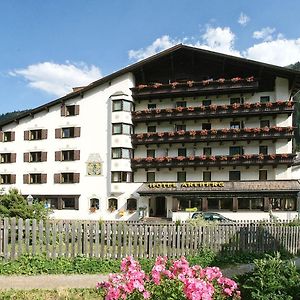 Heart Hotel Arlberg